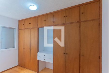 Apartamento à venda com 64m², 2 quartos e 1 vagaQuarto 2