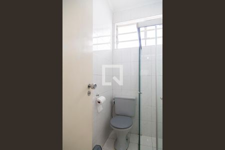 Casa à venda com 326m², 3 quartos e 3 vagasBanheiro Social