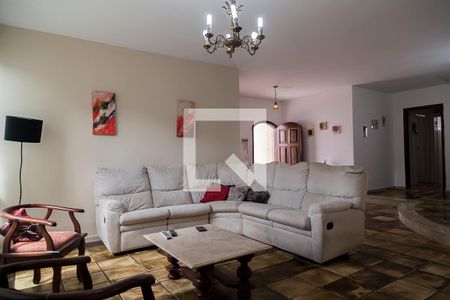 Sala de casa à venda com 3 quartos, 326m² em Vila Mariana, São Paulo