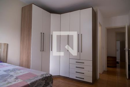 Casa à venda com 326m², 3 quartos e 3 vagasSuíte