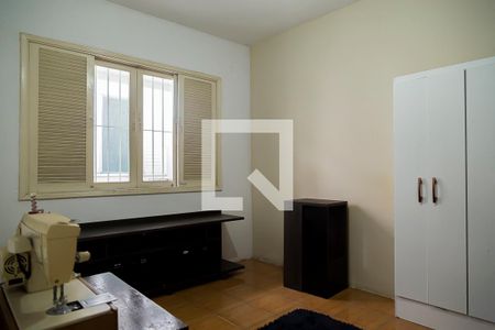 Casa à venda com 326m², 3 quartos e 3 vagasQuarto 2