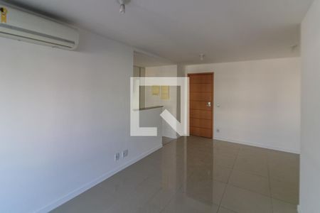 Sala de apartamento à venda com 2 quartos, 70m² em Recreio dos Bandeirantes, Rio de Janeiro