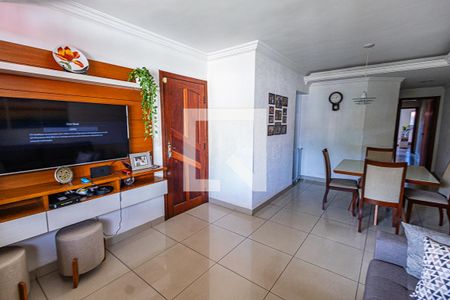 Sala de casa à venda com 4 quartos, 210m² em Castelo, Belo Horizonte