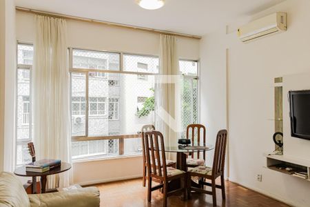 Sala de apartamento para alugar com 2 quartos, 84m² em Copacabana, Rio de Janeiro