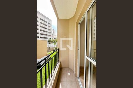 Apartamento para alugar com 33m², 1 quarto e 1 vaga Apartamento para alugar com 33m², 1 quarto e 1 vagaSacada Sala