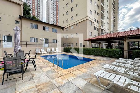 Apartamento para alugar com 33m², 1 quarto e 1 vaga Apartamento para alugar com 33m², 1 quarto e 1 vagaÁrea comum - Piscina