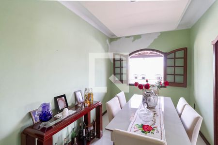 Casa à venda com 180m², 3 quartos e sem vagaSala de Jantar