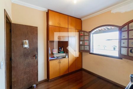 Quarto 1 de casa à venda com 3 quartos, 180m² em Paquetá, Belo Horizonte