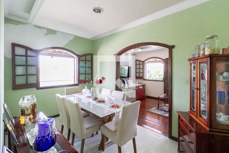 Casa à venda com 180m², 3 quartos e sem vagaSala de Jantar