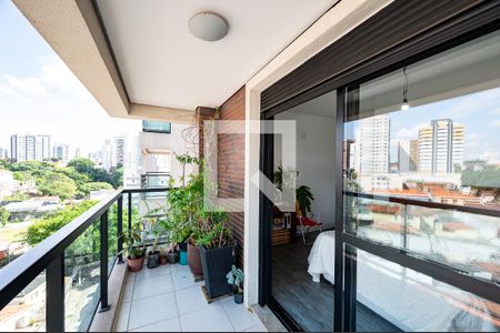 Apartamento à venda com 108m², 3 quartos e 2 vagasVaranda da Suíte 1