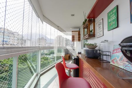 Varanda  de apartamento para alugar com 4 quartos, 142m² em Botafogo, Rio de Janeiro