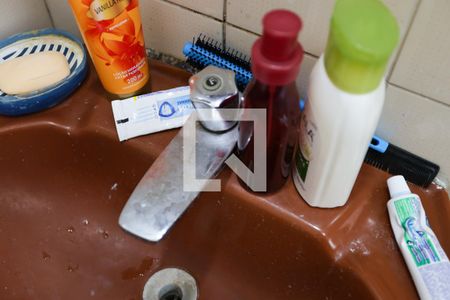 Casa à venda com 180m², 4 quartos e 3 vagasBanheiro 1