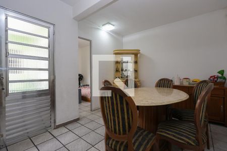 Casa à venda com 180m², 4 quartos e 3 vagasCopa