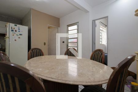 Casa à venda com 180m², 4 quartos e 3 vagasCopa