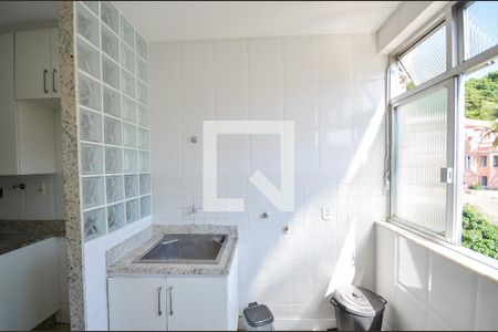 Apartamento à venda com 190m², 4 quartos e 1 vaga Apartamento à venda com 190m², 4 quartos e 1 vagaÁrea de Serviço