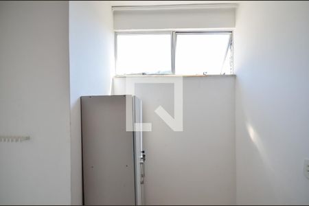 Apartamento à venda com 190m², 4 quartos e 1 vaga Apartamento à venda com 190m², 4 quartos e 1 vagaQuarto de Serviço
