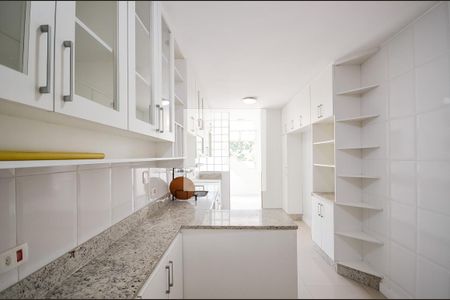 Apartamento à venda com 190m², 4 quartos e 1 vaga Apartamento à venda com 190m², 4 quartos e 1 vagaCozinha