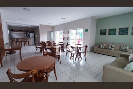 Apartamento para alugar com 61m², 2 quartos e 1 vagaÁrea comum - Salão de festas