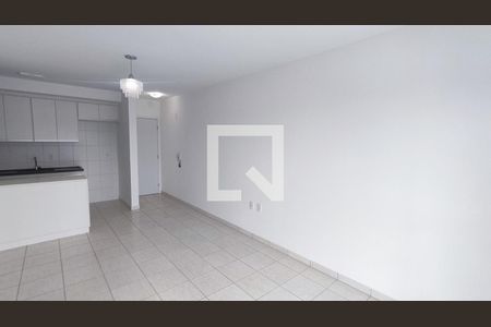 Sala de apartamento para alugar com 2 quartos, 61m² em Vila Santa Maria, Jundiaí