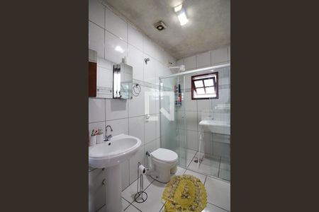 Casa à venda com 185m², 4 quartos e 3 vagasBanheiro Social 1