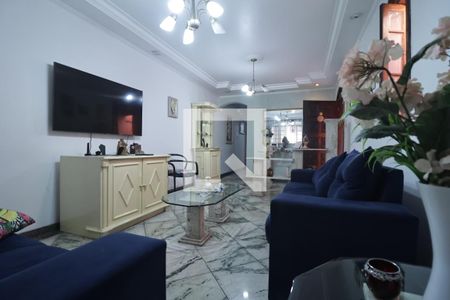 Casa à venda com 148m², 3 quartos e 2 vagasSala