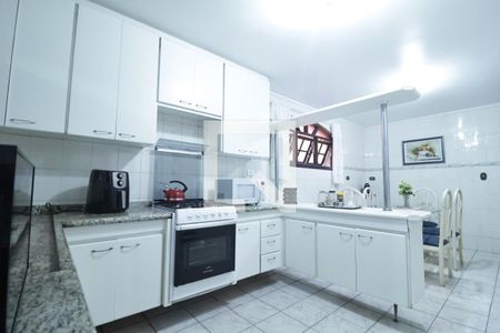 Casa à venda com 148m², 3 quartos e 2 vagasCozinha