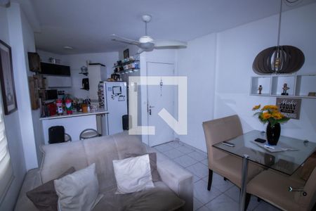 Sala de apartamento à venda com 2 quartos, 48m² em Anil, Rio de Janeiro