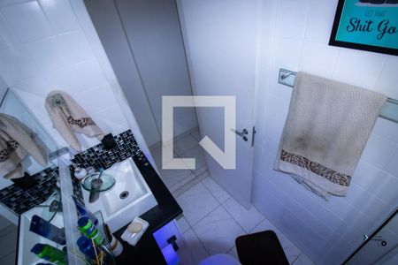 Apartamento à venda com 48m², 2 quartos e 1 vaga Apartamento à venda com 48m², 2 quartos e 1 vagaBanheiro