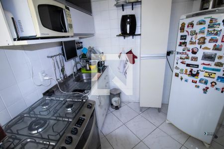 Apartamento à venda com 48m², 2 quartos e 1 vaga Apartamento à venda com 48m², 2 quartos e 1 vagaCozinha
