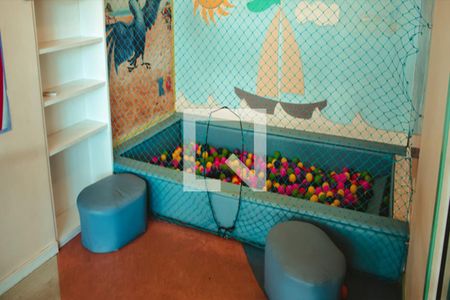 Apartamento à venda com 78m², 3 quartos e 1 vaga Apartamento à venda com 78m², 3 quartos e 1 vagaÁrea Comum