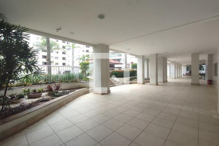 Apartamento à venda com 78m², 3 quartos e 1 vaga Apartamento à venda com 78m², 3 quartos e 1 vagaÁrea Comum