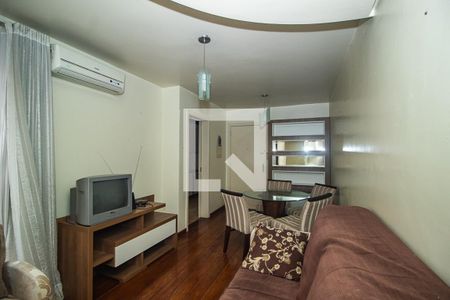 Sala de apartamento para alugar com 3 quartos, 71m² em Santana, Porto Alegre