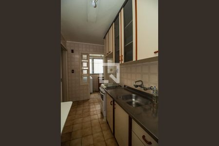 Cozinha de apartamento para alugar com 3 quartos, 71m² em Santana, Porto Alegre