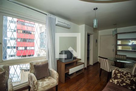 Sala de apartamento à venda com 3 quartos, 71m² em Santana, Porto Alegre
