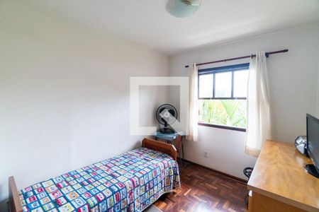 Casa à venda com 270m², 4 quartos e 3 vagas Casa à venda com 270m², 4 quartos e 3 vagasQuarto 3