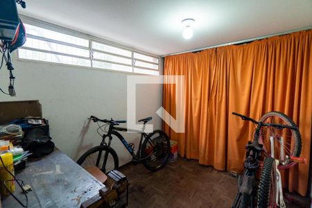 Casa à venda com 270m², 4 quartos e 3 vagas Casa à venda com 270m², 4 quartos e 3 vagasQuarto de Serviço 2