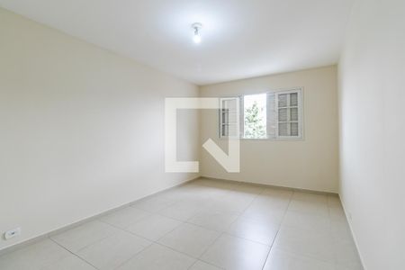 Dormitório 1 de casa para alugar com 2 quartos, 98m² em Cidade Mãe do Céu, São Paulo