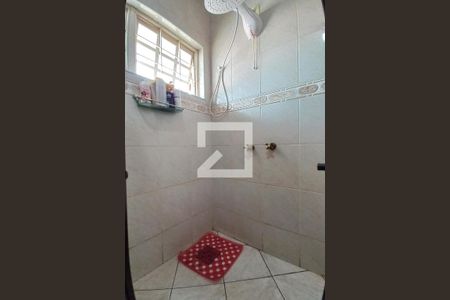 Casa à venda com 292m², 3 quartos e 4 vagas Casa à venda com 292m², 3 quartos e 4 vagasBanheiro Social