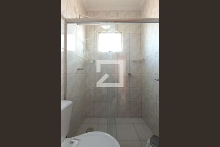 Casa à venda com 292m², 3 quartos e 4 vagas Casa à venda com 292m², 3 quartos e 4 vagasBanheiro de Serviço