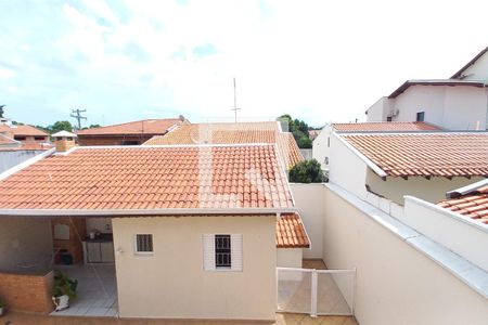 Casa à venda com 292m², 3 quartos e 4 vagas Casa à venda com 292m², 3 quartos e 4 vagasVista do Quarto 2