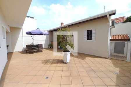 Casa à venda com 292m², 3 quartos e 4 vagas Casa à venda com 292m², 3 quartos e 4 vagasÁrea comum