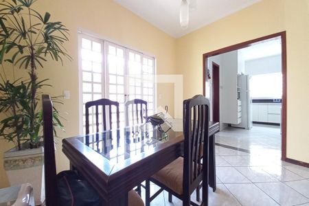 Sala de Jantar de casa para alugar com 3 quartos, 292m² em Parque Via Norte, Campinas
