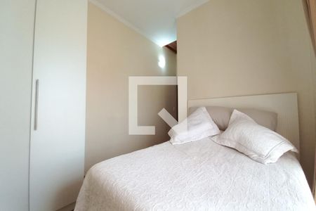 Casa à venda com 292m², 3 quartos e 4 vagas Casa à venda com 292m², 3 quartos e 4 vagasQuarto 2