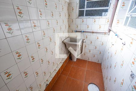 Casa à venda com 240m², 6 quartos e 2 vagasArea de serviço