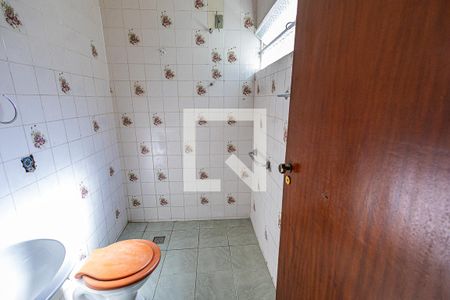 Casa à venda com 240m², 6 quartos e 2 vagasSuite