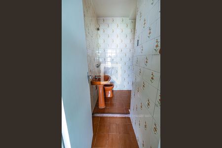 Casa à venda com 240m², 6 quartos e 2 vagasBanheiro de serviço