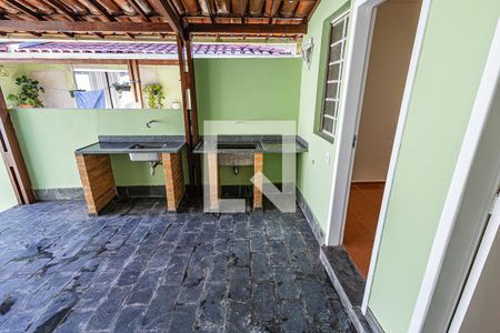 Casa à venda com 240m², 6 quartos e 2 vagasQuintal