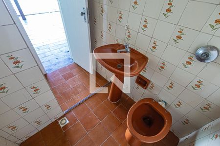 Casa à venda com 240m², 6 quartos e 2 vagasBanheiro de serviço