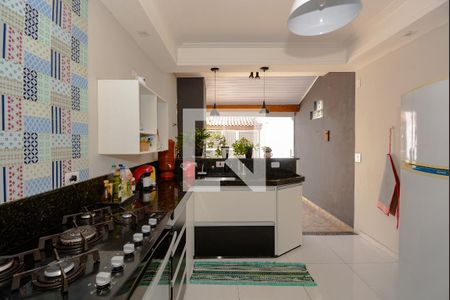 Casa à venda com 150m², 3 quartos e 2 vagasCozinha