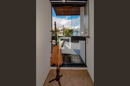 Casa à venda com 150m², 3 quartos e 2 vagasSuíte